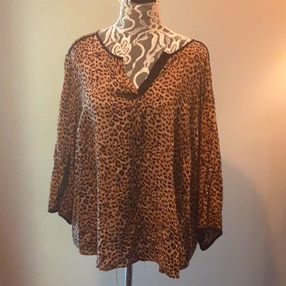 ava christine Tops - Gorgeous Animal Print Top by Ava Christine 🍭